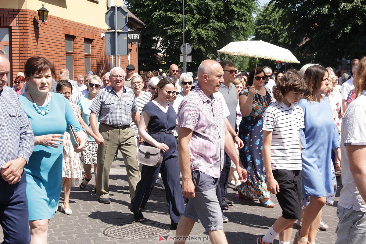 Procesja Bożego Ciała w ostrołęckim klasztorze [08.06.2023] - zdjęcie #163 - eOstroleka.pl