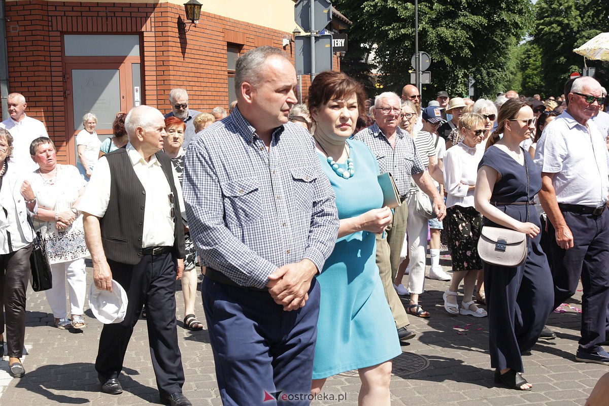 Procesja Bożego Ciała w ostrołęckim klasztorze [08.06.2023] - zdjęcie #161 - eOstroleka.pl