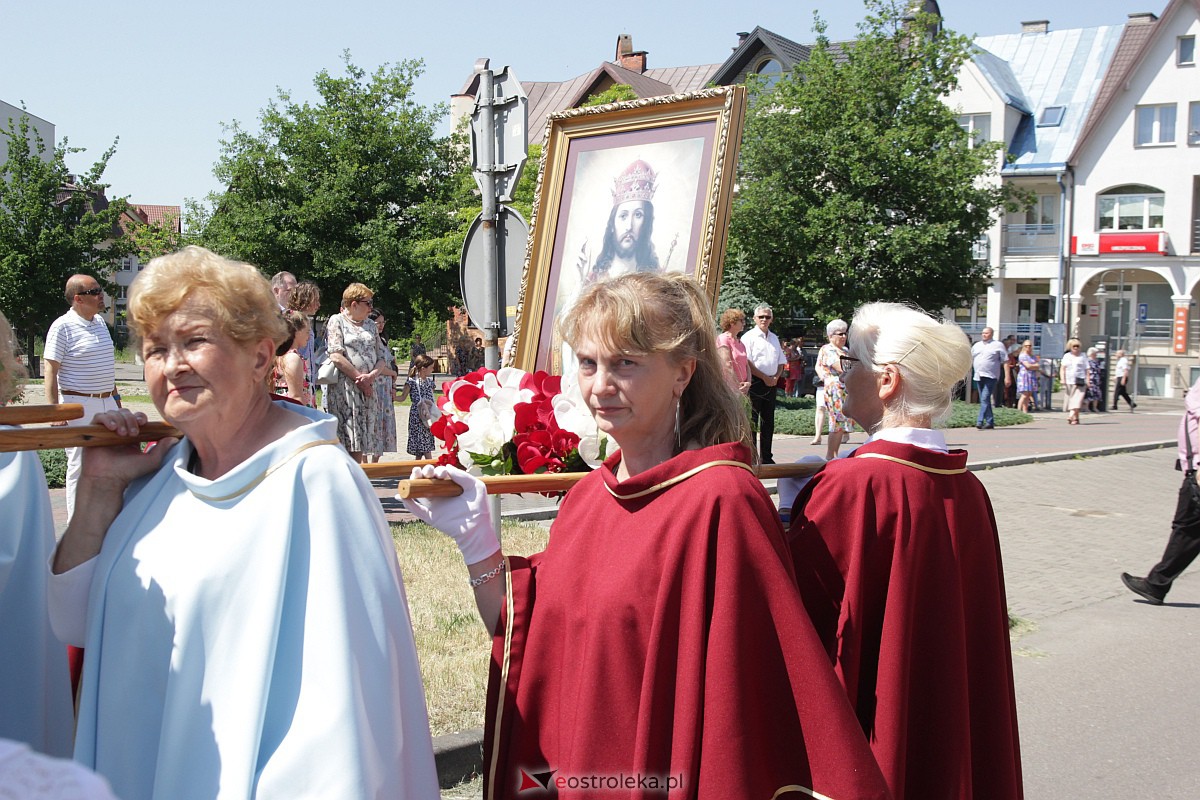 Procesja Bożego Ciała w ostrołęckim klasztorze [08.06.2023] - zdjęcie #153 - eOstroleka.pl