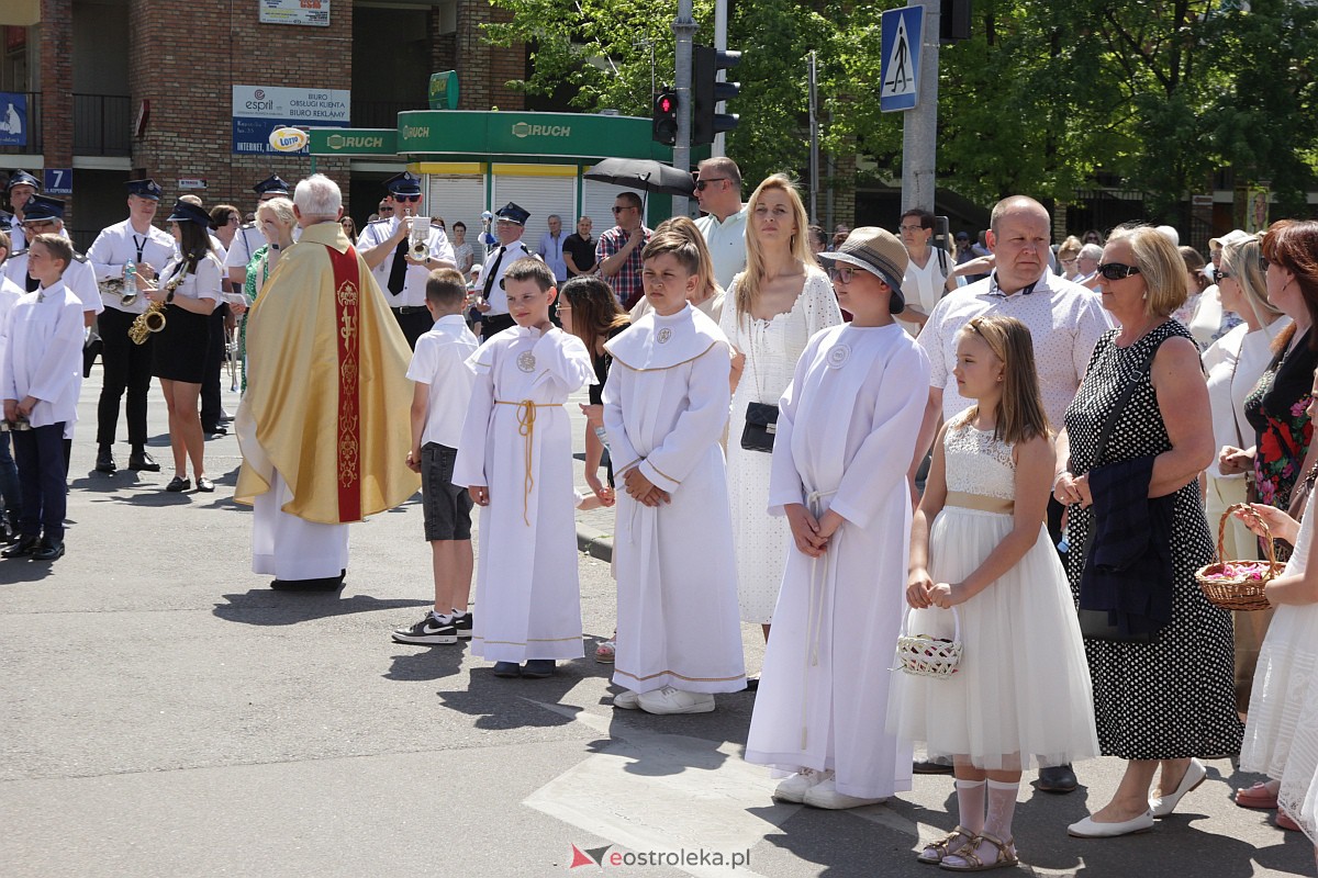 Procesja Bożego Ciała w ostrołęckim klasztorze [08.06.2023] - zdjęcie #115 - eOstroleka.pl