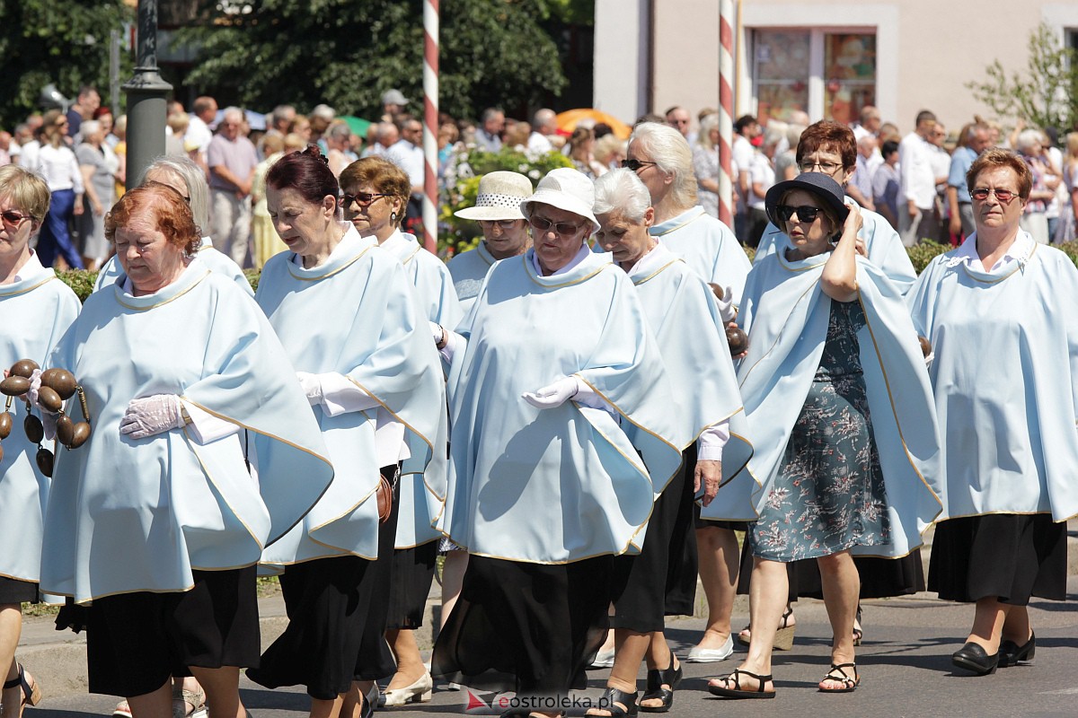 Procesja Bożego Ciała w ostrołęckim klasztorze [08.06.2023] - zdjęcie #134 - eOstroleka.pl