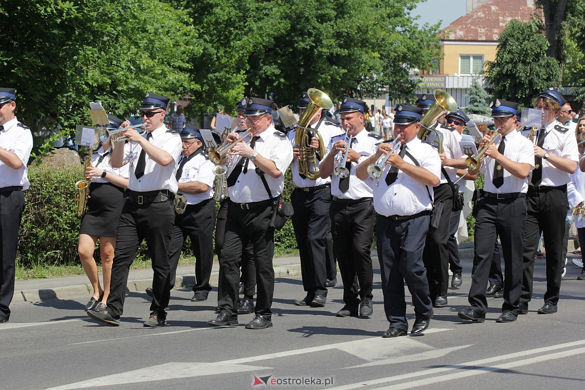 Procesja Bożego Ciała w ostrołęckim klasztorze [08.06.2023] - zdjęcie #152 - eOstroleka.pl