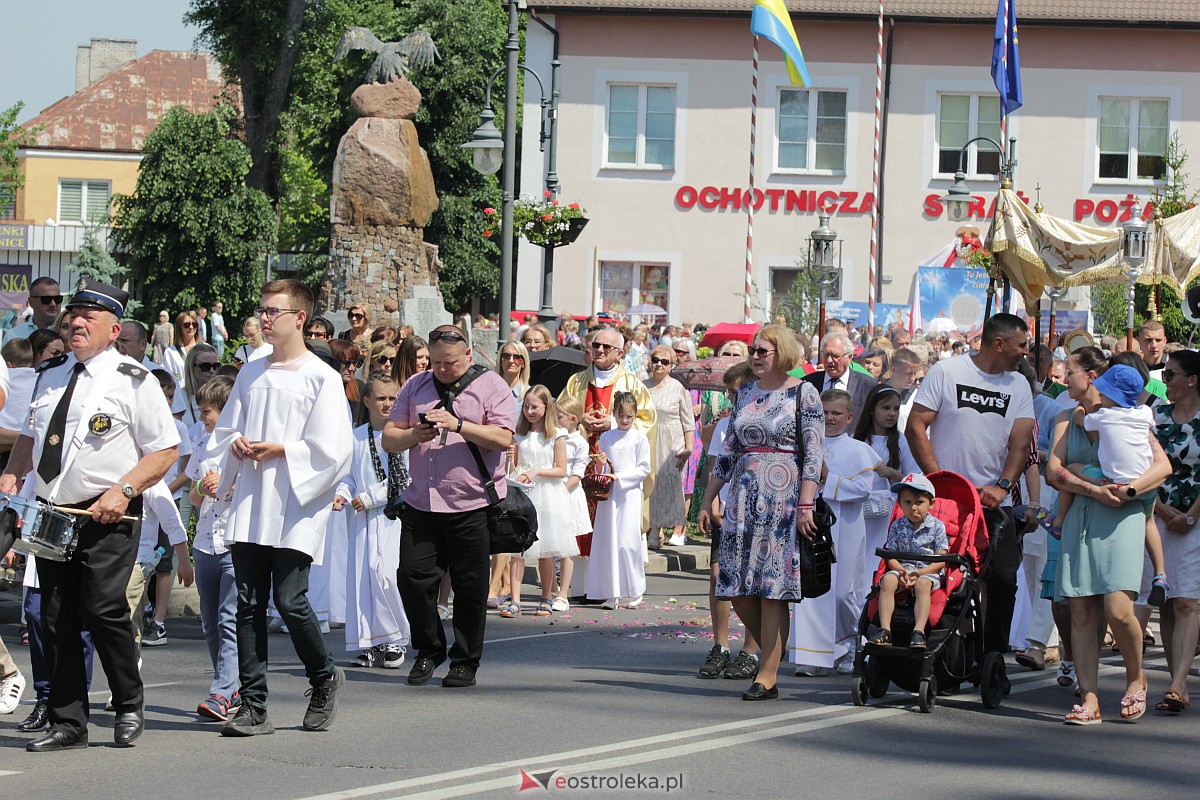 Procesja Bożego Ciała w ostrołęckim klasztorze [08.06.2023] - zdjęcie #168 - eOstroleka.pl