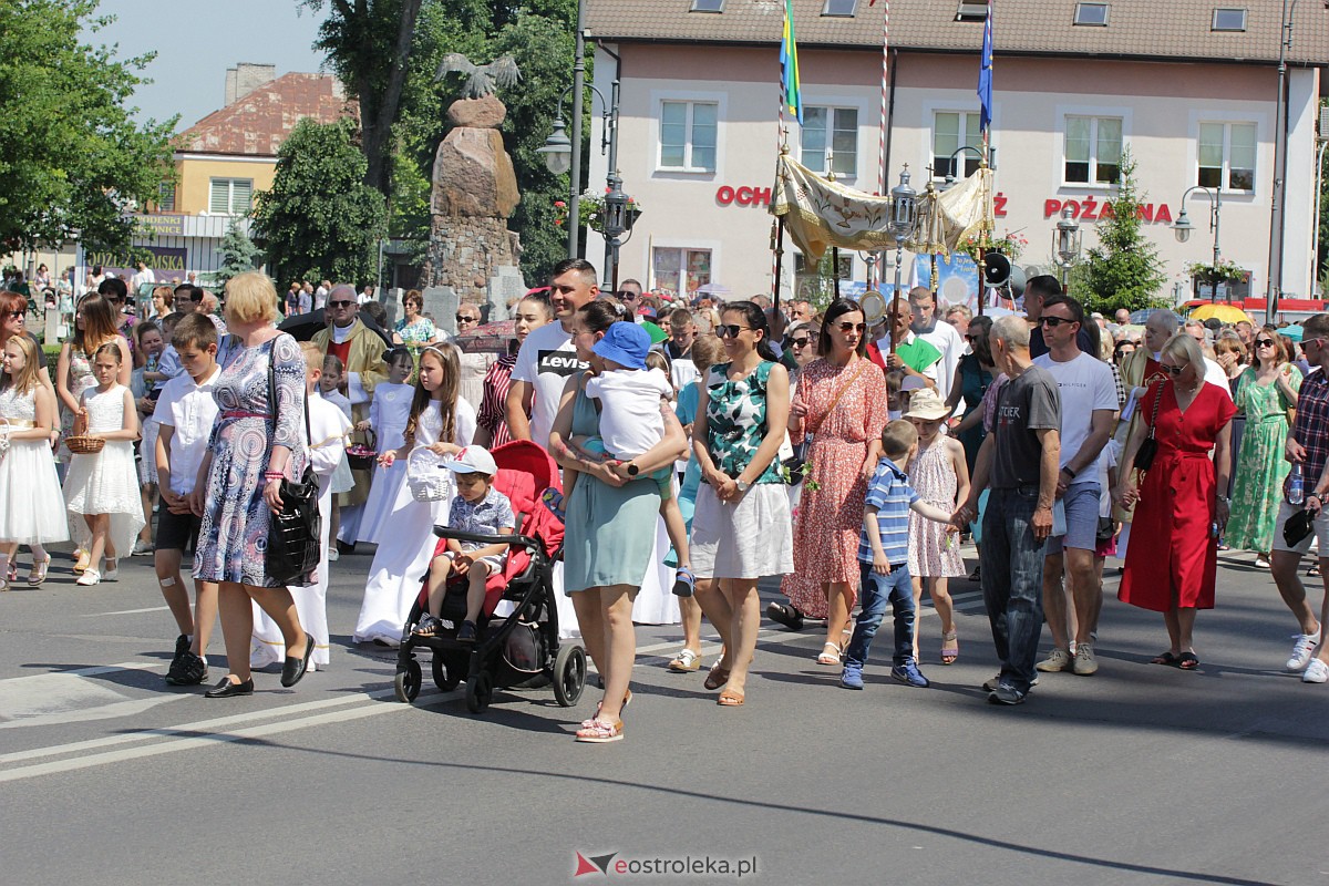 Procesja Bożego Ciała w ostrołęckim klasztorze [08.06.2023] - zdjęcie #172 - eOstroleka.pl