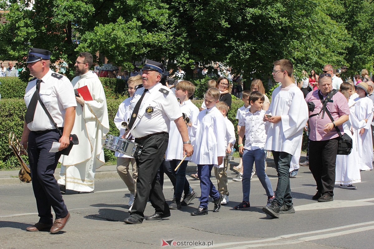 Procesja Bożego Ciała w ostrołęckim klasztorze [08.06.2023] - zdjęcie #174 - eOstroleka.pl