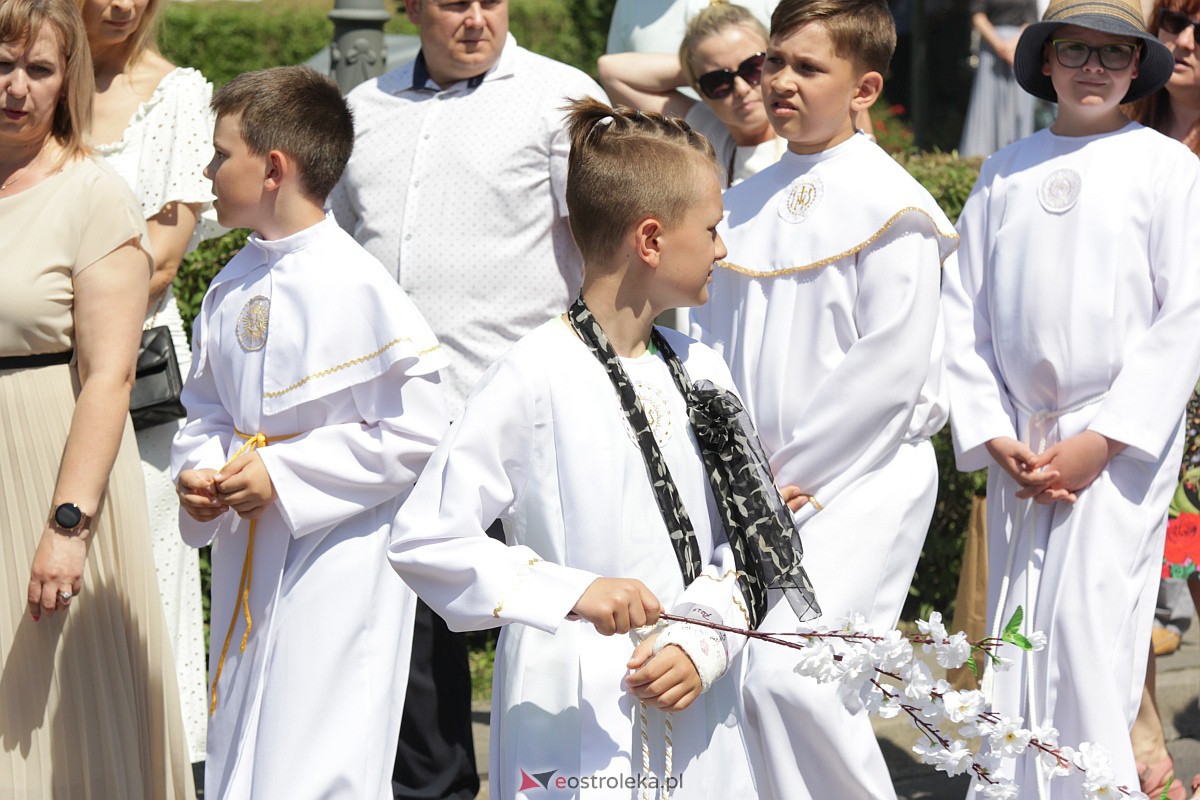 Procesja Bożego Ciała w ostrołęckim klasztorze [08.06.2023] - zdjęcie #53 - eOstroleka.pl