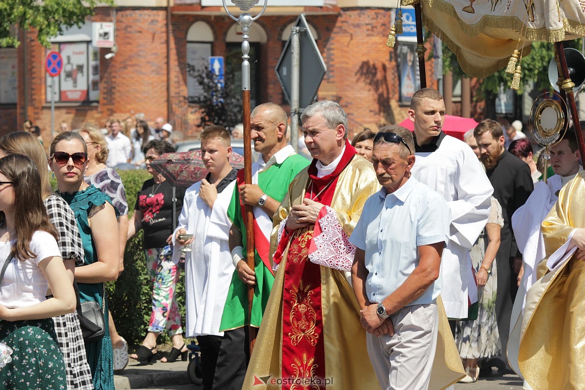 Procesja Bożego Ciała w ostrołęckim klasztorze [08.06.2023] - zdjęcie #36 - eOstroleka.pl