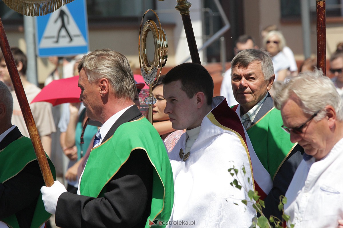 Procesja Bożego Ciała w ostrołęckim klasztorze [08.06.2023] - zdjęcie #28 - eOstroleka.pl