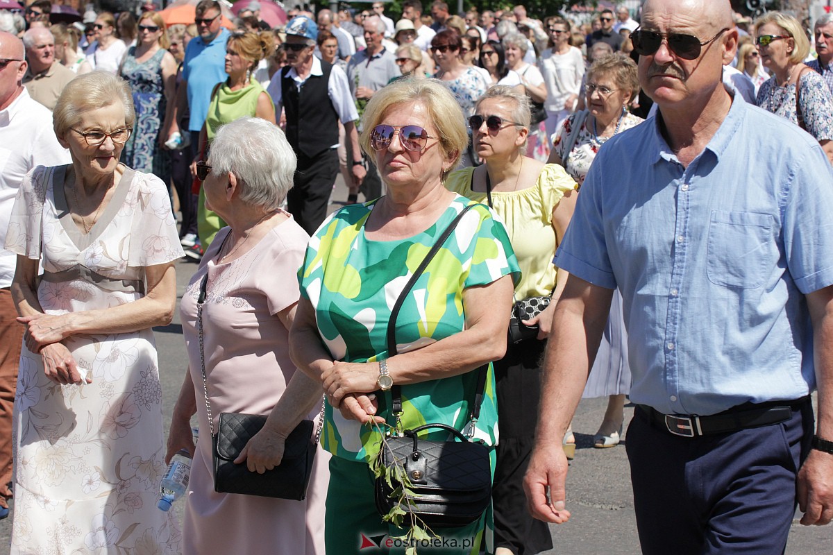 Procesja Bożego Ciała w ostrołęckim klasztorze [08.06.2023] - zdjęcie #147 - eOstroleka.pl