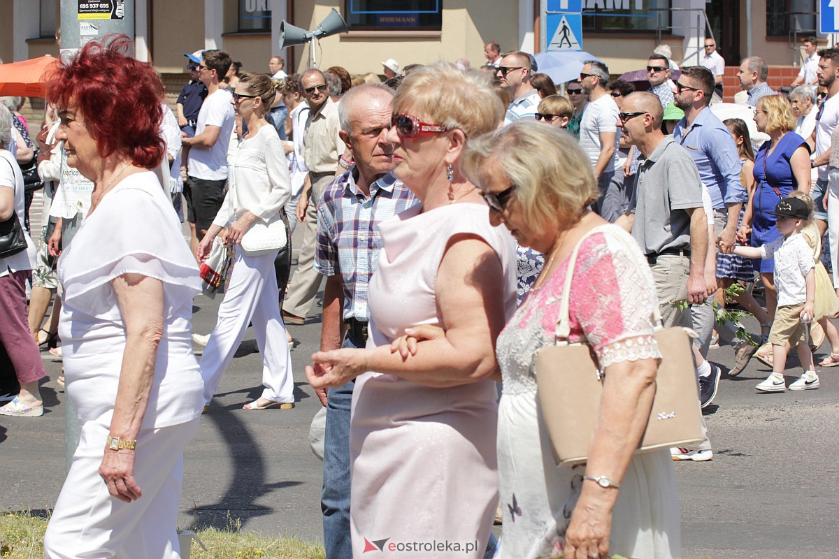 Procesja Bożego Ciała w ostrołęckim klasztorze [08.06.2023] - zdjęcie #173 - eOstroleka.pl