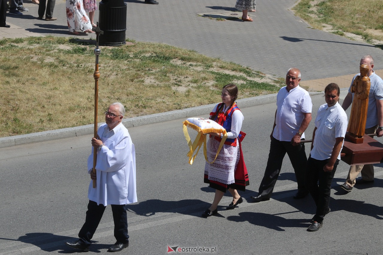 Procesja Bożego Ciała w kościele pw. św. Franciszka z Asyżu [08.06.2023] - zdjęcie #31 - eOstroleka.pl