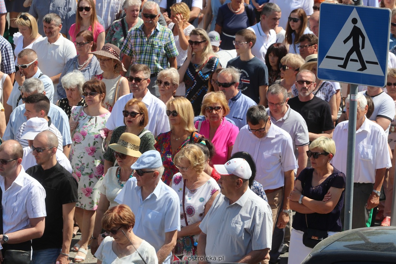 Procesja Bożego Ciała w kościele pw. św. Franciszka z Asyżu [08.06.2023] - zdjęcie #21 - eOstroleka.pl