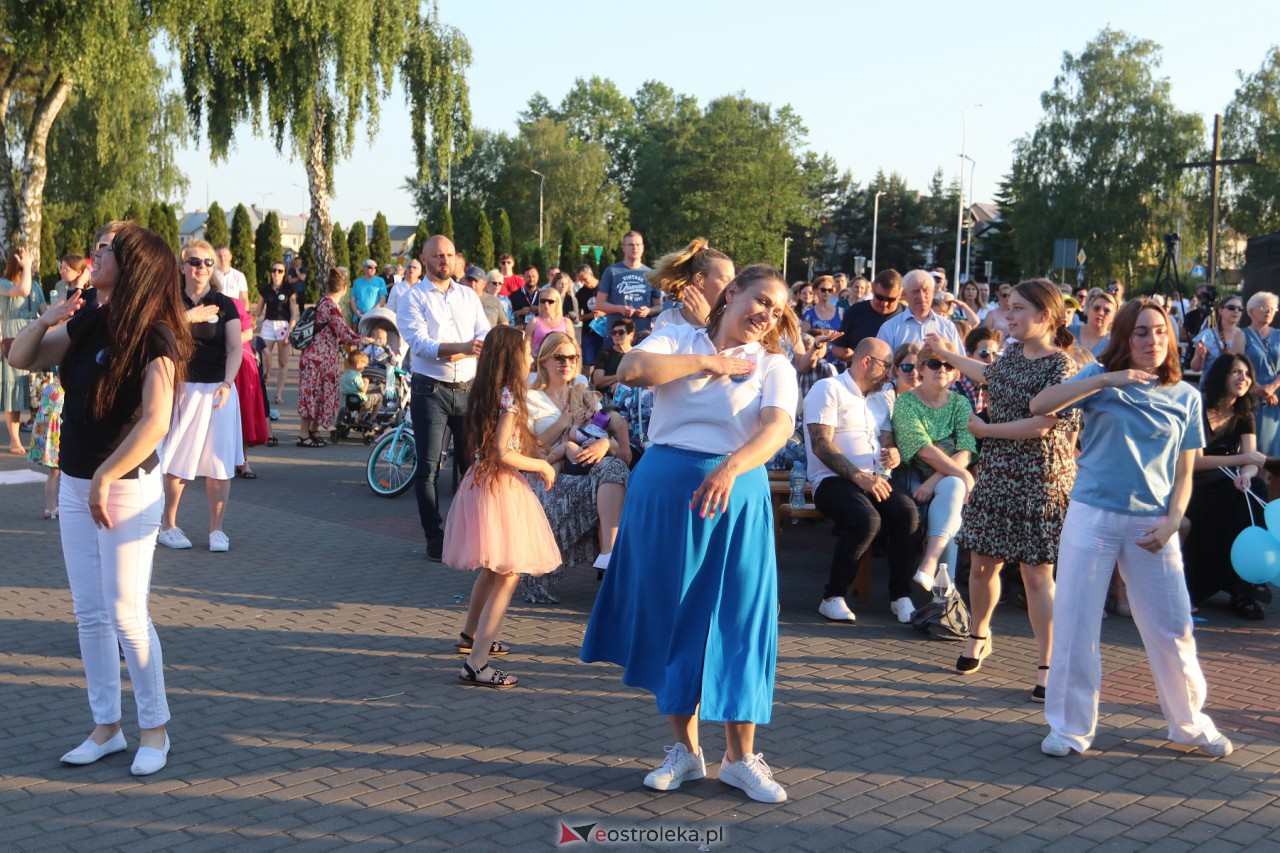 Koncert uwielbienia w Ostrołęce [08.06.2023] - zdjęcie #47 - eOstroleka.pl