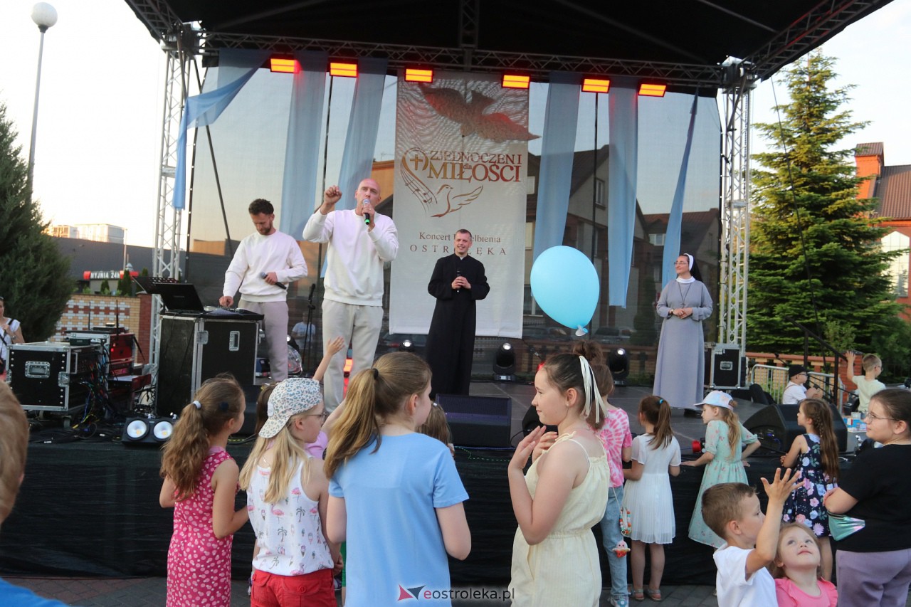 Koncert uwielbienia w Ostrołęce [08.06.2023] - zdjęcie #67 - eOstroleka.pl