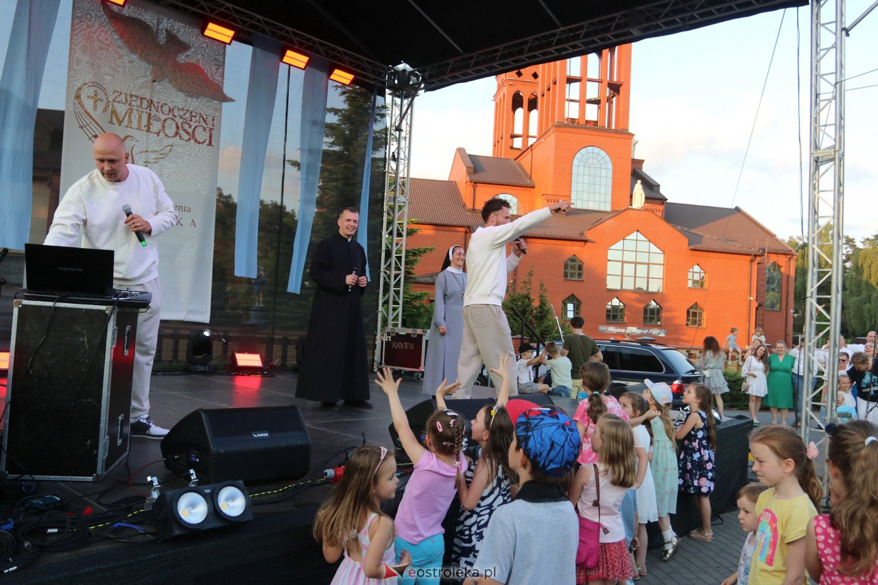 Koncert uwielbienia w Ostrołęce [08.06.2023] - zdjęcie #63 - eOstroleka.pl