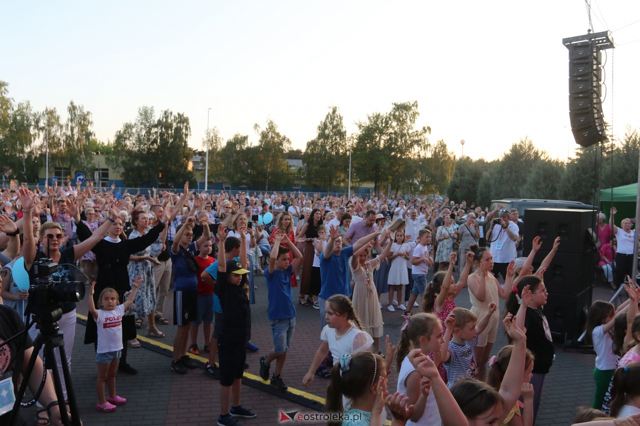 Koncert uwielbienia w Ostrołęce [08.06.2023] - zdjęcie #122 - eOstroleka.pl