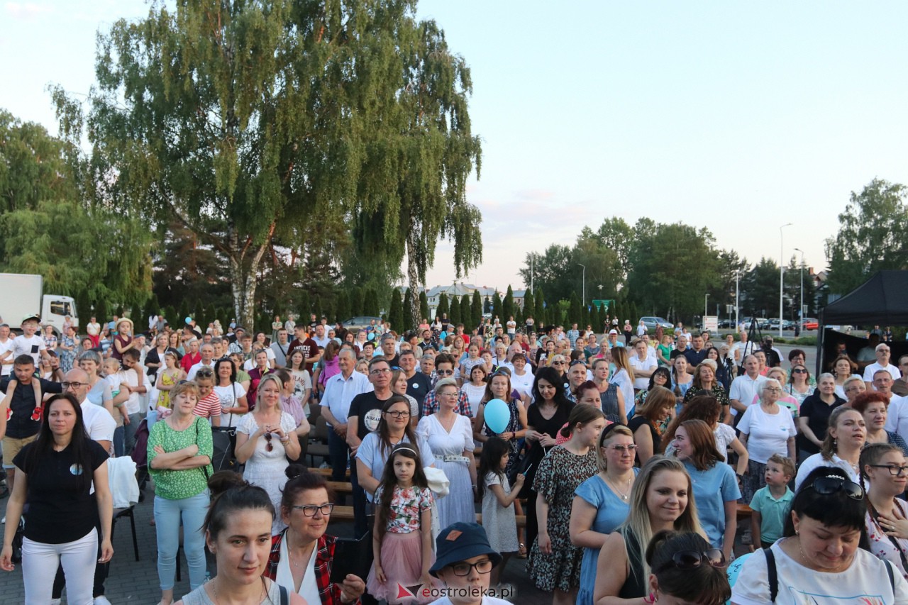 Koncert uwielbienia w Ostrołęce [08.06.2023] - zdjęcie #112 - eOstroleka.pl