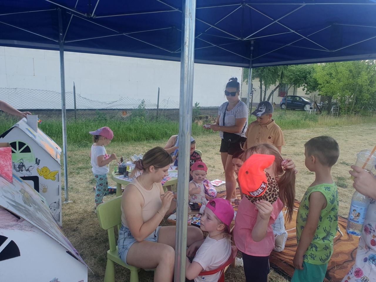 Rodzinny festyn w Żabinie z KGW Pierożanki [10.06.2023] - zdjęcie #9 - eOstroleka.pl