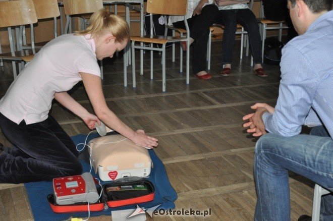 Bądź bezpieczna - pierwsza pomoc i obrona w autobusie (11.05.2011) - zdjęcie #28 - eOstroleka.pl
