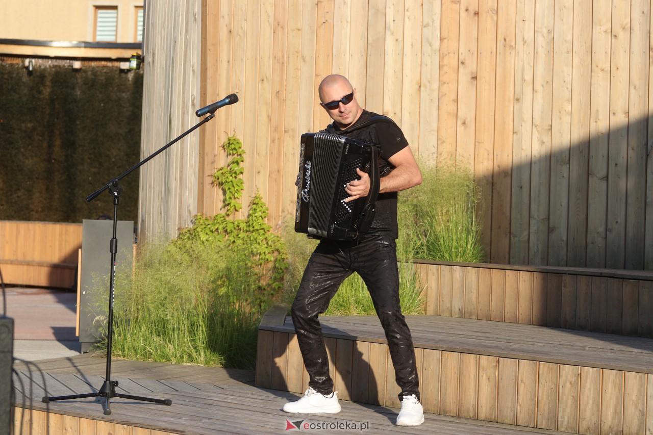 Koncert Roberta Prusińskiego w Rzekuniu [11.06.2023] - zdjęcie #28 - eOstroleka.pl