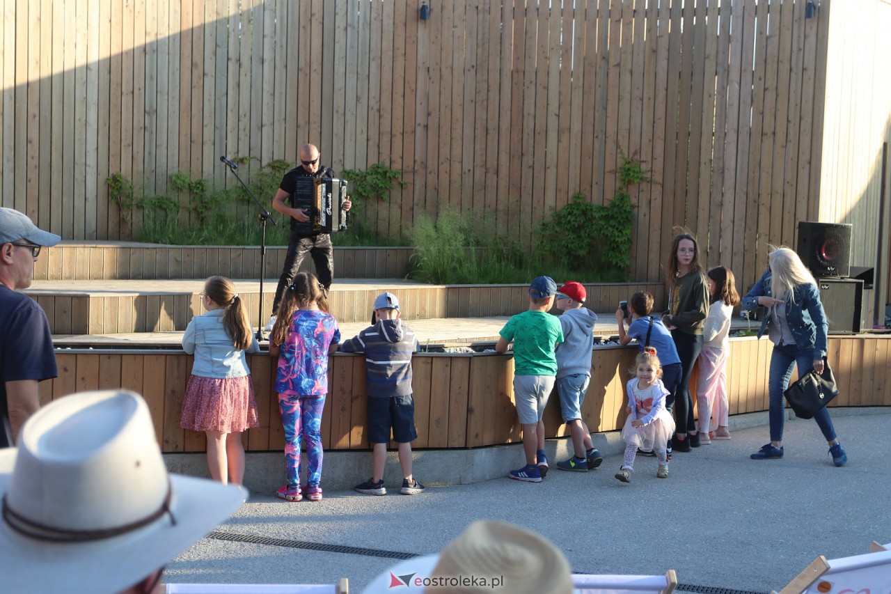 Koncert Roberta Prusińskiego w Rzekuniu [11.06.2023] - zdjęcie #1 - eOstroleka.pl