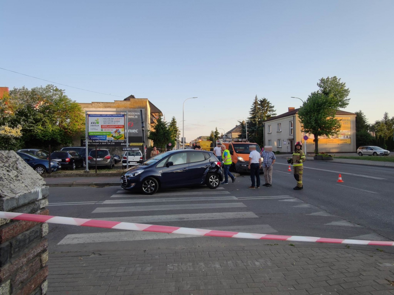 Kraksa na Bogusławskiego w Ostrołęce [12.06.2023] - zdjęcie #7 - eOstroleka.pl