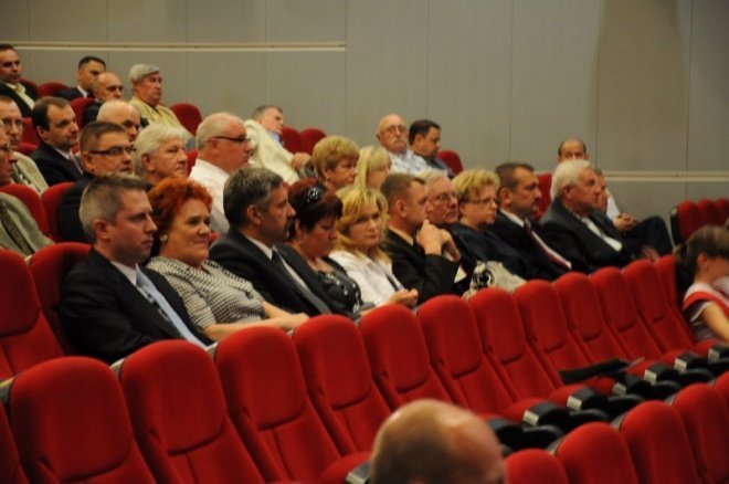 Uroczysta sesja Rady Miasta (12.05.2011) - zdjęcie #35 - eOstroleka.pl