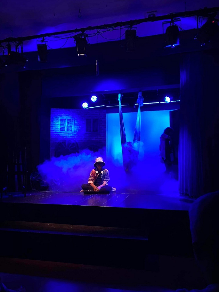 Spektakl “BLEEE” Dziecięcego Teatru Amatorskiego Niewidzialni w Klubie Oczko [12.06.2023] - zdjęcie #29 - eOstroleka.pl