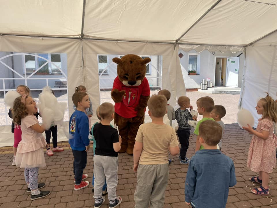 Dzień Dziecka z Bobrem Borkiem - zdjęcie #24 - eOstroleka.pl