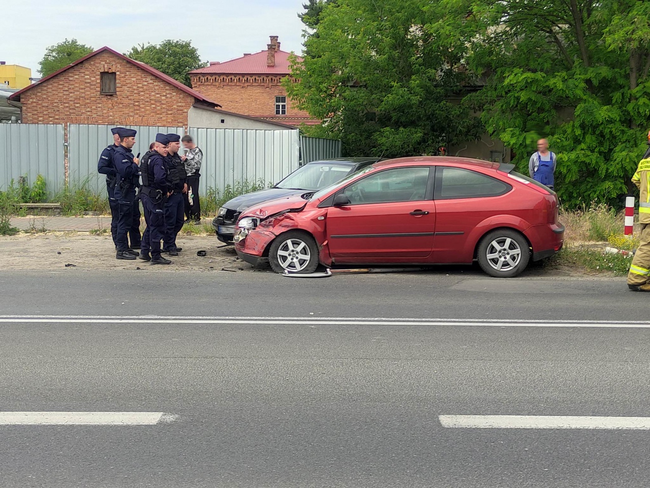 Poważny wypadek na Alei Wojska Polskiego [13.06.2023] - zdjęcie #20 - eOstroleka.pl