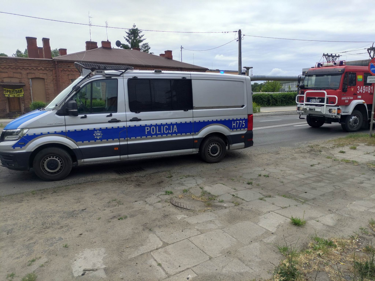 Poważny wypadek na Alei Wojska Polskiego [13.06.2023] - zdjęcie #19 - eOstroleka.pl
