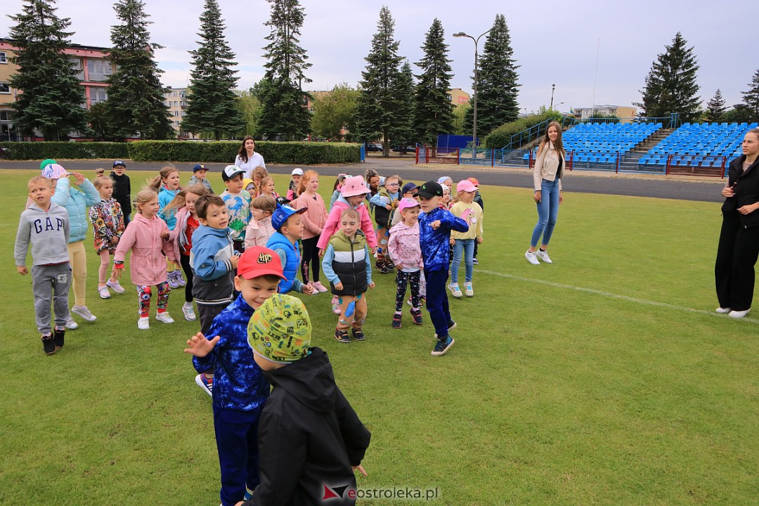 Przedszkoliada z Ostrołęcką Akademią Piłki Nożnej [14.06.2023] - zdjęcie #94 - eOstroleka.pl