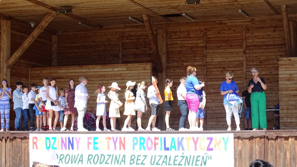 Rodzinny Festyn w Myszyńcu „Zdrowa rodzina bez uzależnień” - zdjęcie #42 - eOstroleka.pl