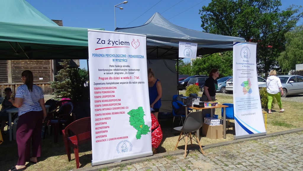 Rodzinny Festyn w Myszyńcu „Zdrowa rodzina bez uzależnień” - zdjęcie #31 - eOstroleka.pl