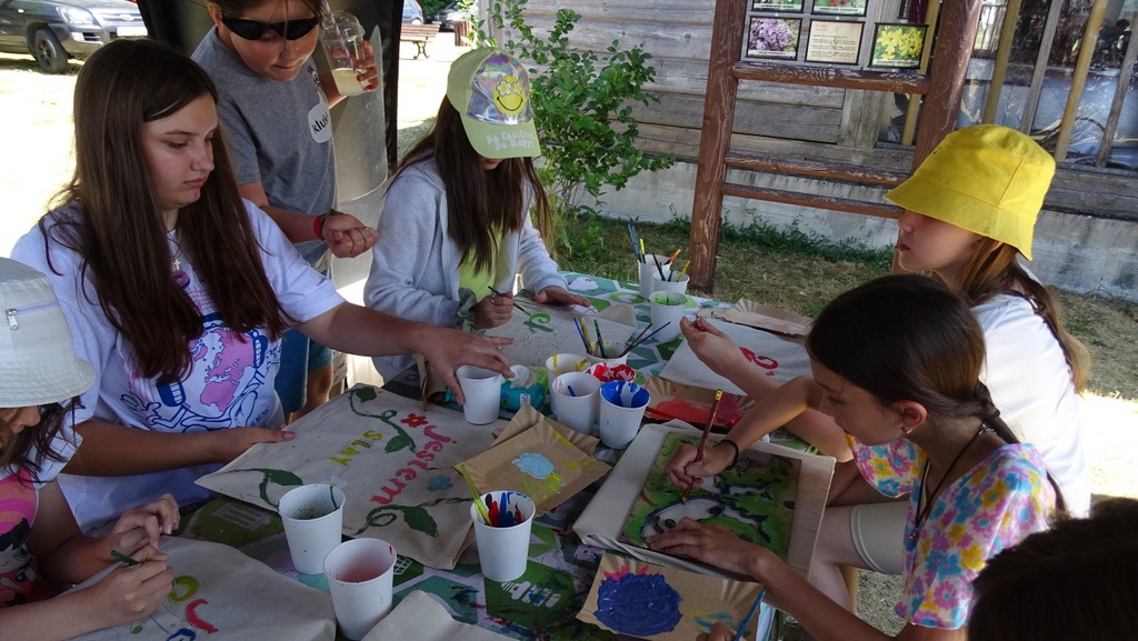 Rodzinny Festyn w Myszyńcu „Zdrowa rodzina bez uzależnień” - zdjęcie #15 - eOstroleka.pl