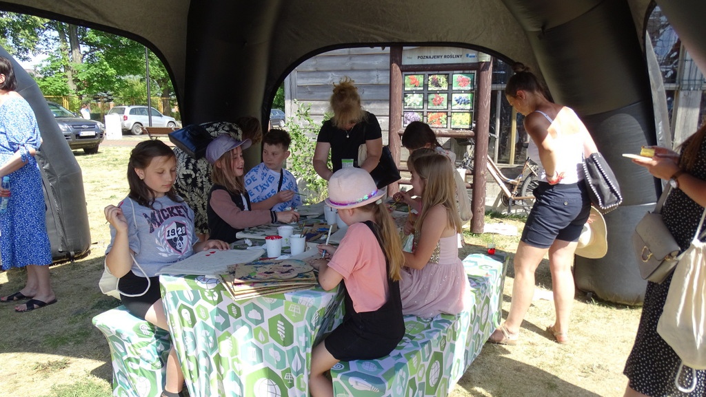 Rodzinny Festyn w Myszyńcu „Zdrowa rodzina bez uzależnień” - zdjęcie #10 - eOstroleka.pl