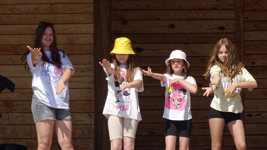 Rodzinny Festyn w Myszyńcu „Zdrowa rodzina bez uzależnień” - zdjęcie #6 - eOstroleka.pl