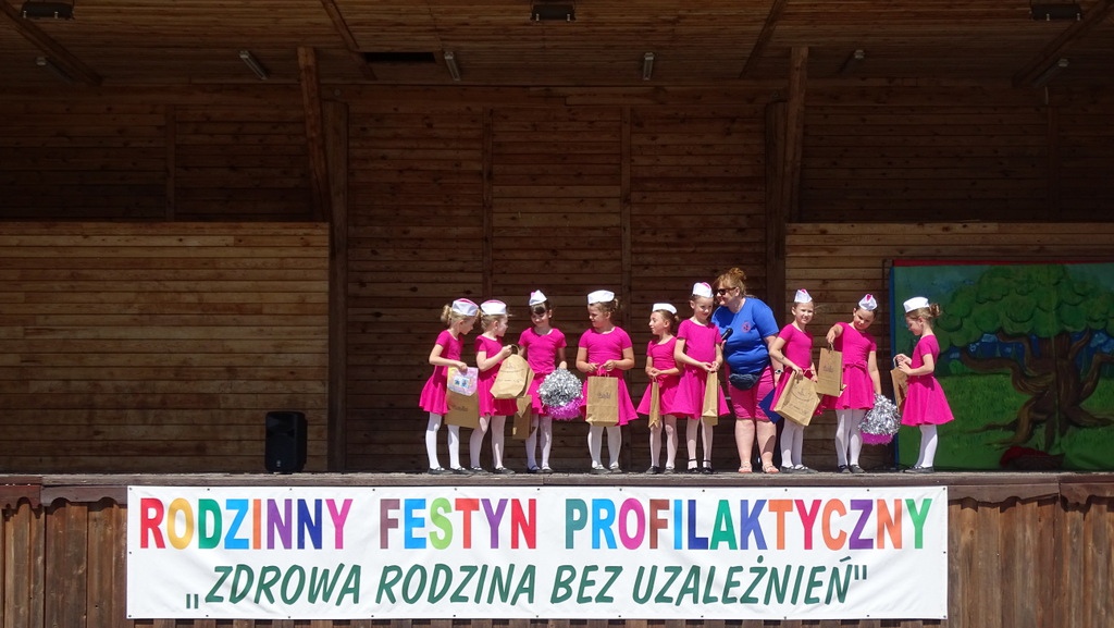 Rodzinny Festyn w Myszyńcu „Zdrowa rodzina bez uzależnień” - zdjęcie #2 - eOstroleka.pl