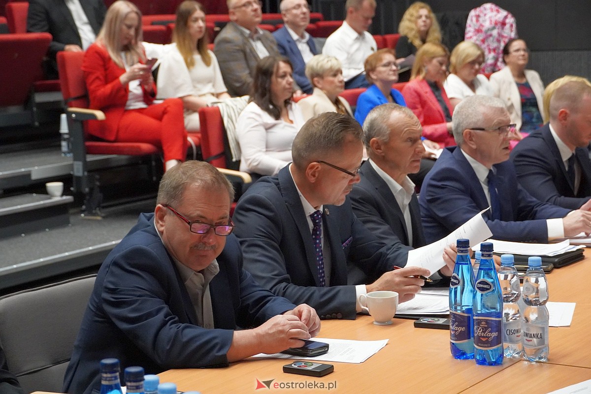 LXII sesja Rady Powiatu w Ostrołęce [15.06.2023] - zdjęcie #11 - eOstroleka.pl