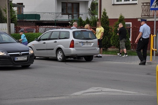 Wypadek na ul. Korczaka (12.05.2011) - zdjęcie #3 - eOstroleka.pl