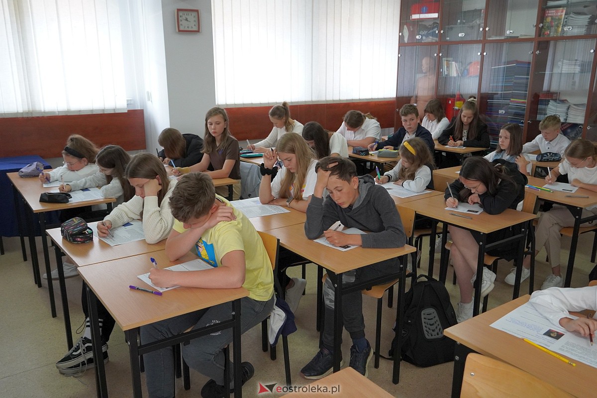 Konkurs Wiedzy z Języka Polskiego w Zespole Szkół SIGiE im. Karola Adamieckiego w Ostrołęce [15.06.2023] - zdjęcie #2 - eOstroleka.pl
