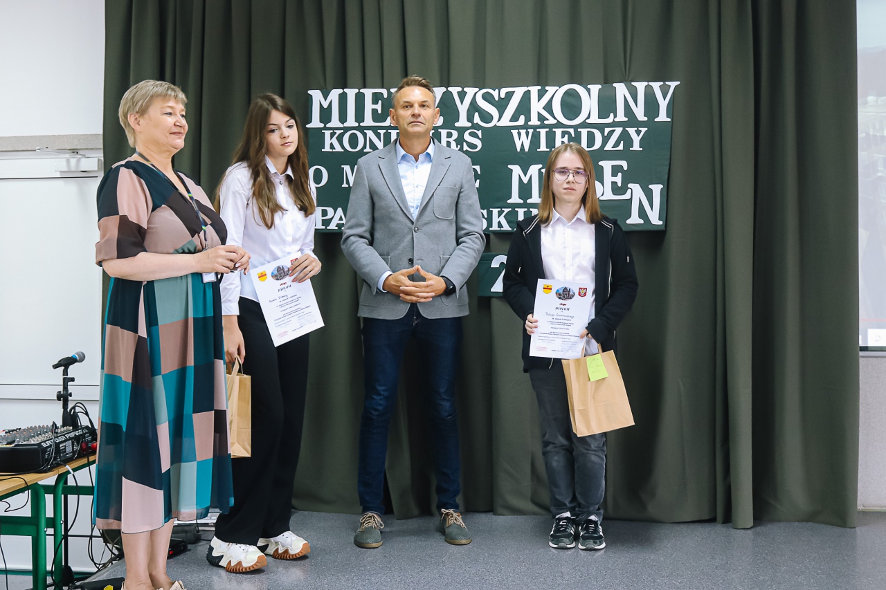 I Międzyszkolny Konkurs Wiedzy o Mieście Partnerskim Meppen - zdjęcie #14 - eOstroleka.pl