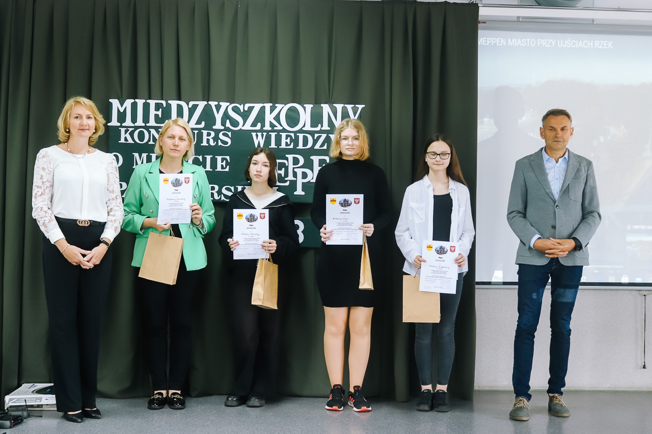 I Międzyszkolny Konkurs Wiedzy o Mieście Partnerskim Meppen - zdjęcie #19 - eOstroleka.pl
