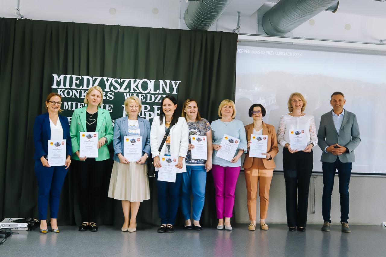 I Międzyszkolny Konkurs Wiedzy o Mieście Partnerskim Meppen - zdjęcie #3 - eOstroleka.pl