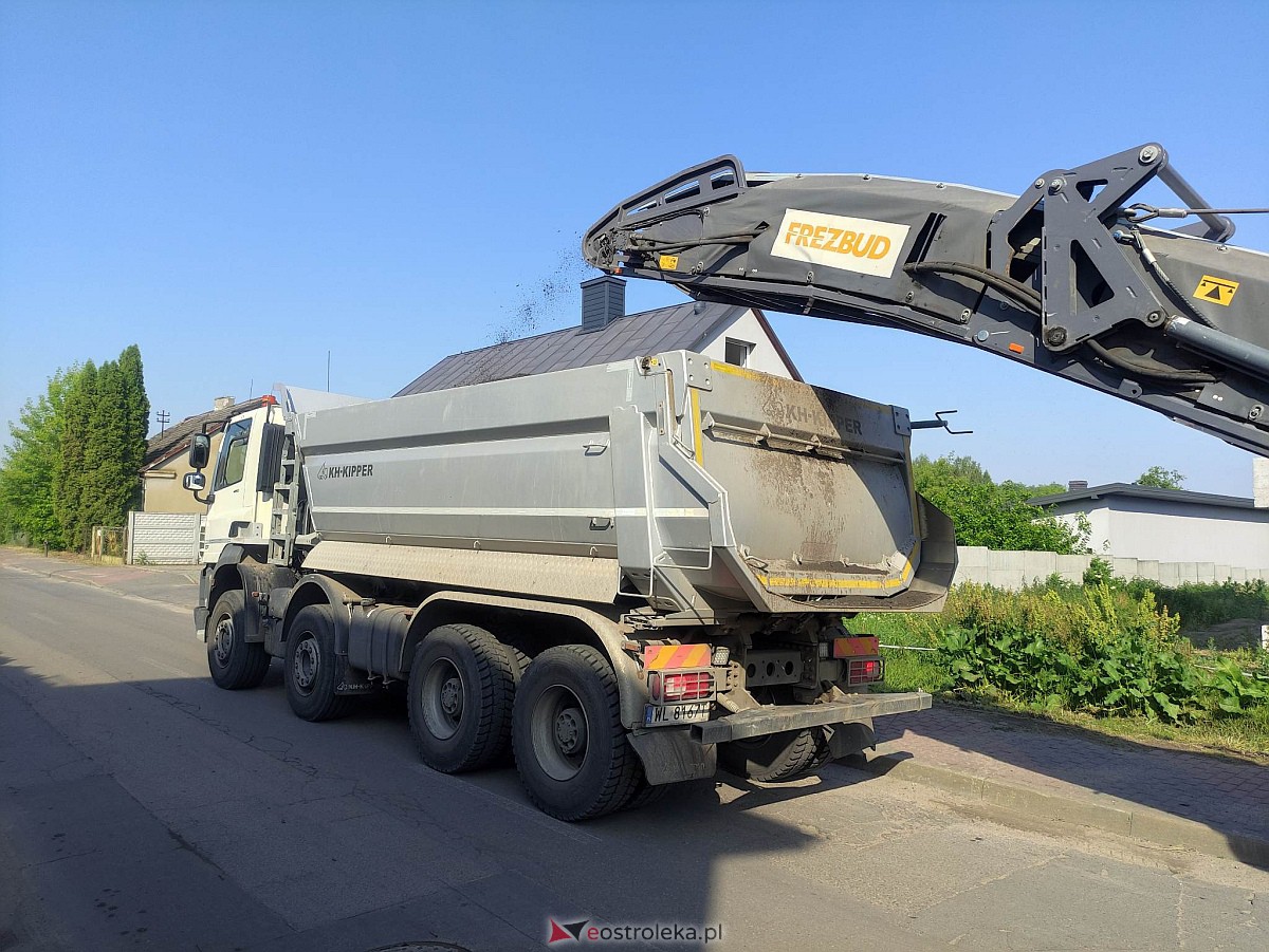 Remonty ulic w Ostrołęce. Drogowcy weszli z remontem na ulicę Pomian [16.06.2023] - zdjęcie #5 - eOstroleka.pl