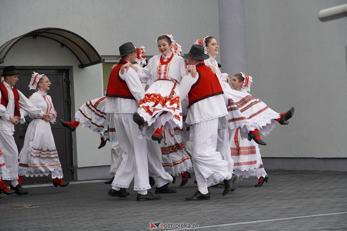 Koncert zespołu KUD HALISIJE z Bośni i Hercegowiny w Lelisie [16.06.2023] - zdjęcie #11 - eOstroleka.pl