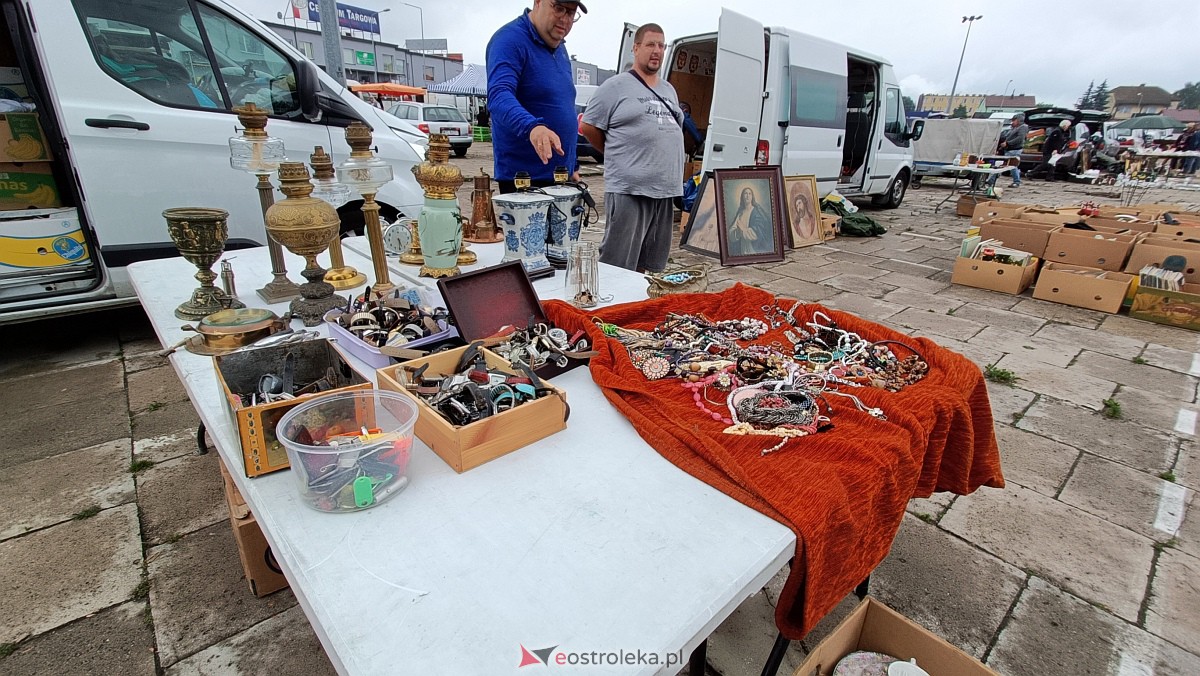 Atrakcyjne oferty na Pchlim Targu w Ostrołęce [17.06.2023] - zdjęcie #31 - eOstroleka.pl