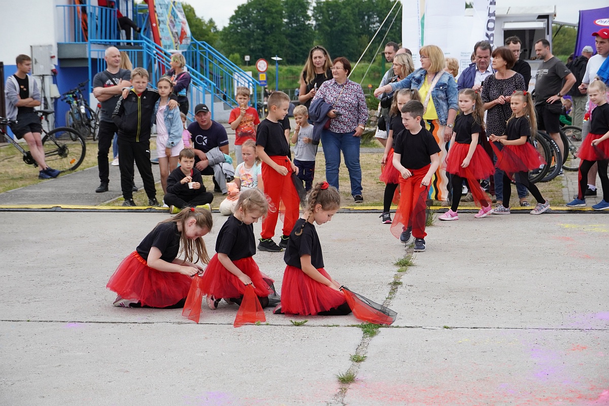 Otwarcie sezonu kąpielowego na plaży miejskiej w Ostrołęce [17.06.2023] - zdjęcie #8 - eOstroleka.pl