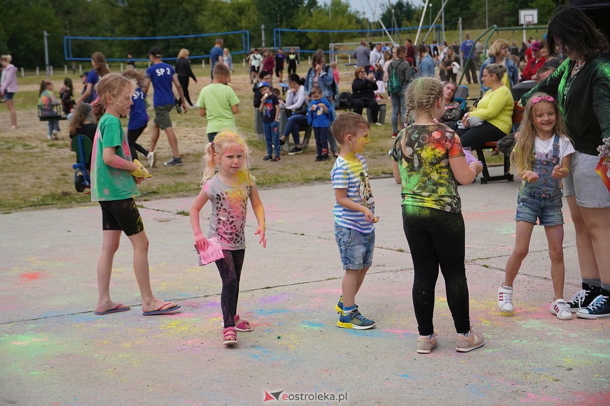 Holi Święto Kolorów na plaży miejskiej w Ostrołęce [17.06.2023] - zdjęcie #71 - eOstroleka.pl