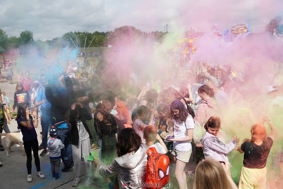 Holi Święto Kolorów na plaży miejskiej w Ostrołęce [17.06.2023] - zdjęcie #46 - eOstroleka.pl